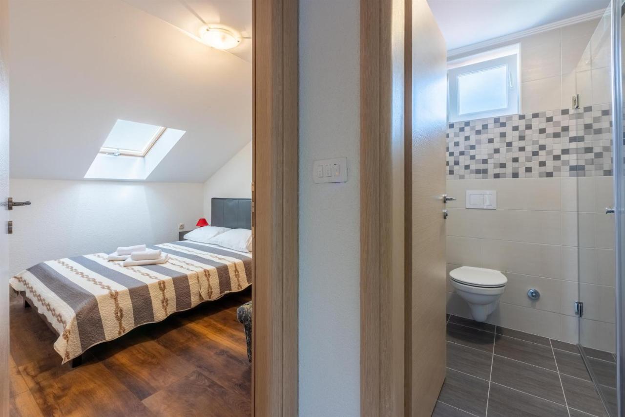 Apartments Mirela Цриквеница Экстерьер фото