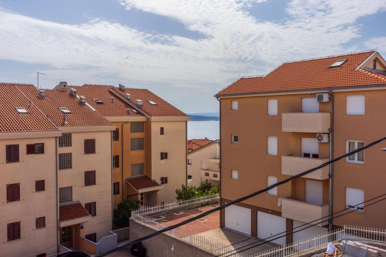 Apartments Mirela Цриквеница Экстерьер фото